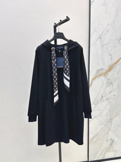 Louis  New Hooded sweatshirt dress