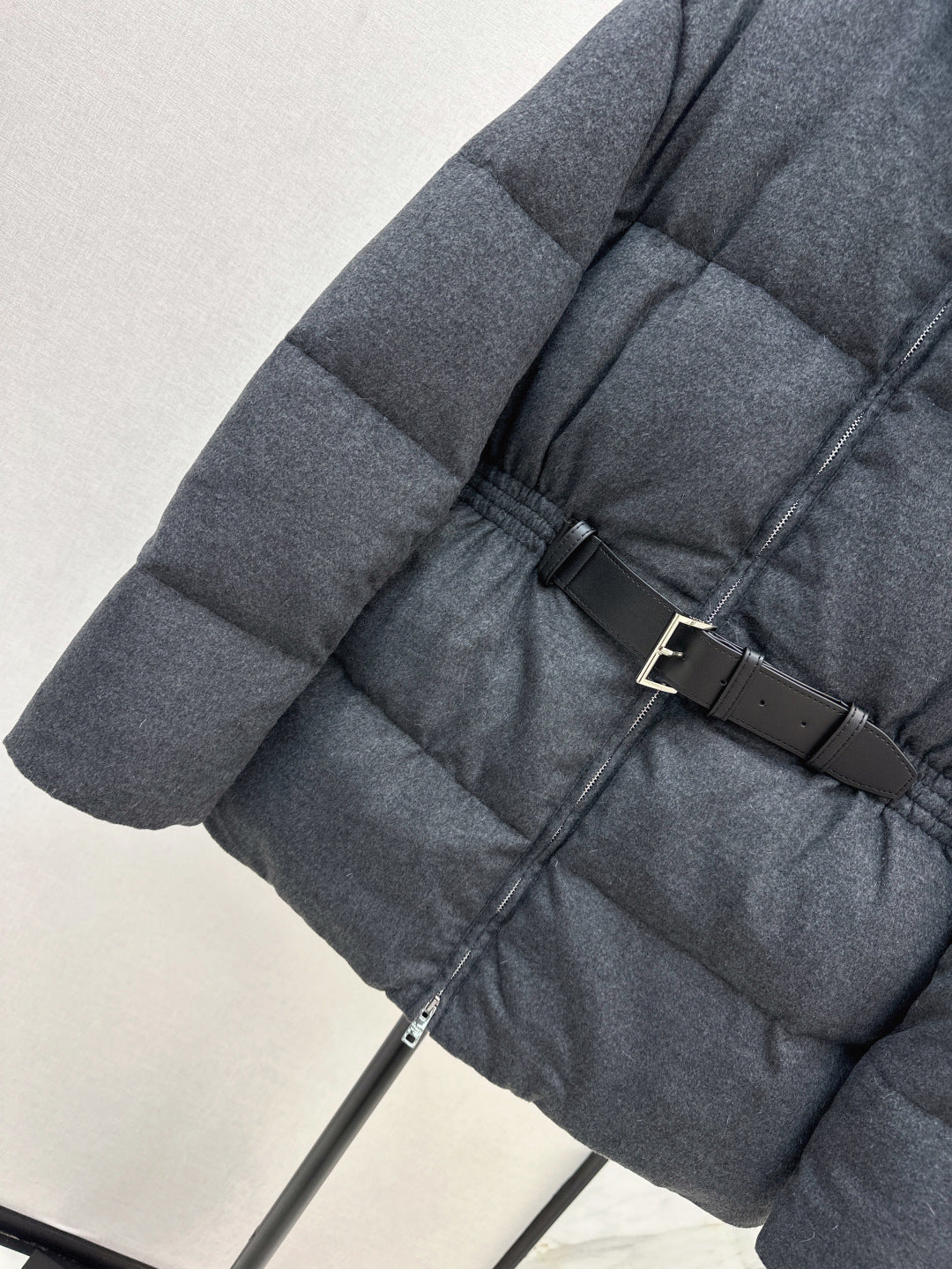 Pra New belt waist down jacket
