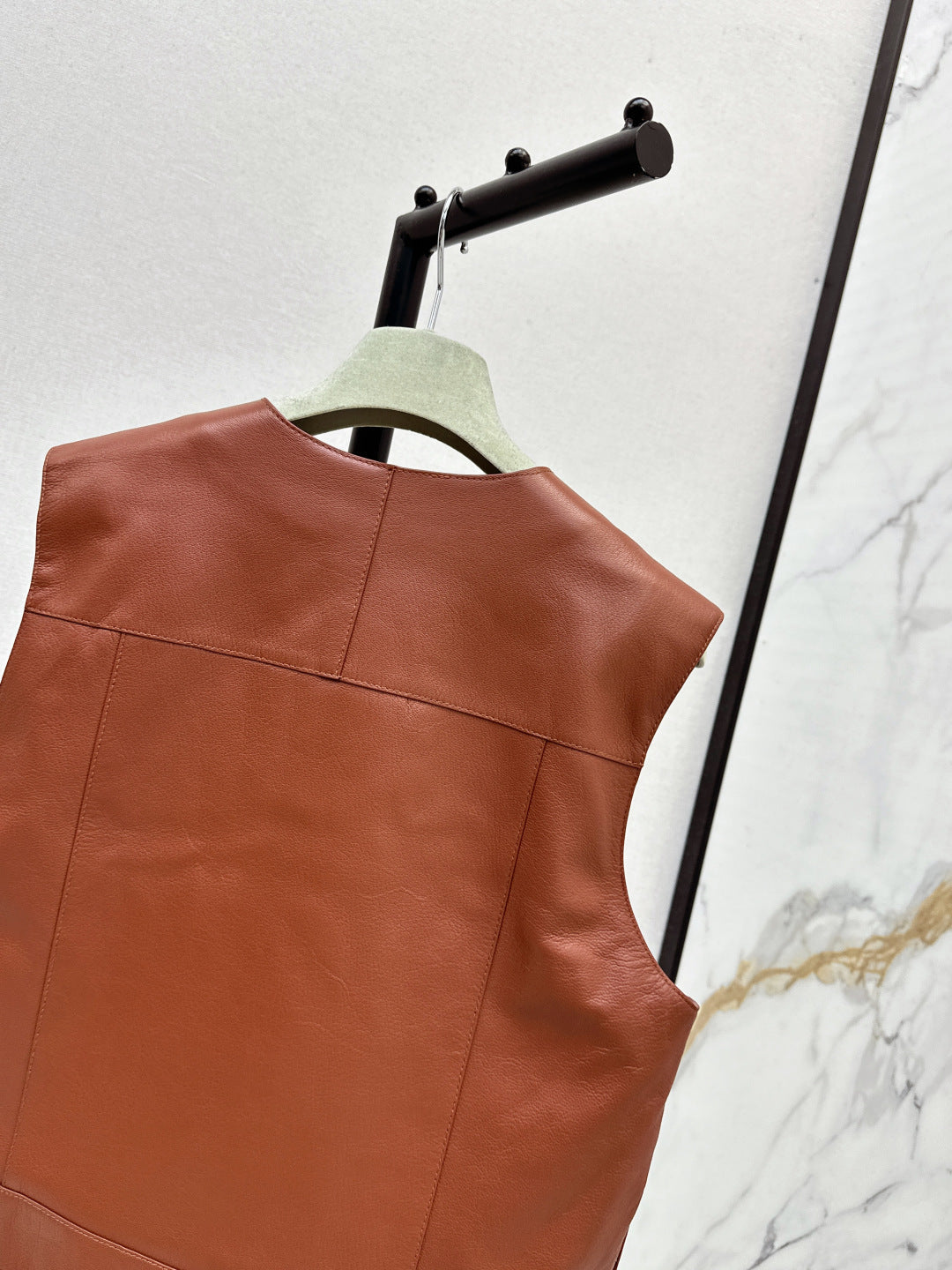 Herm New leather vest jacket