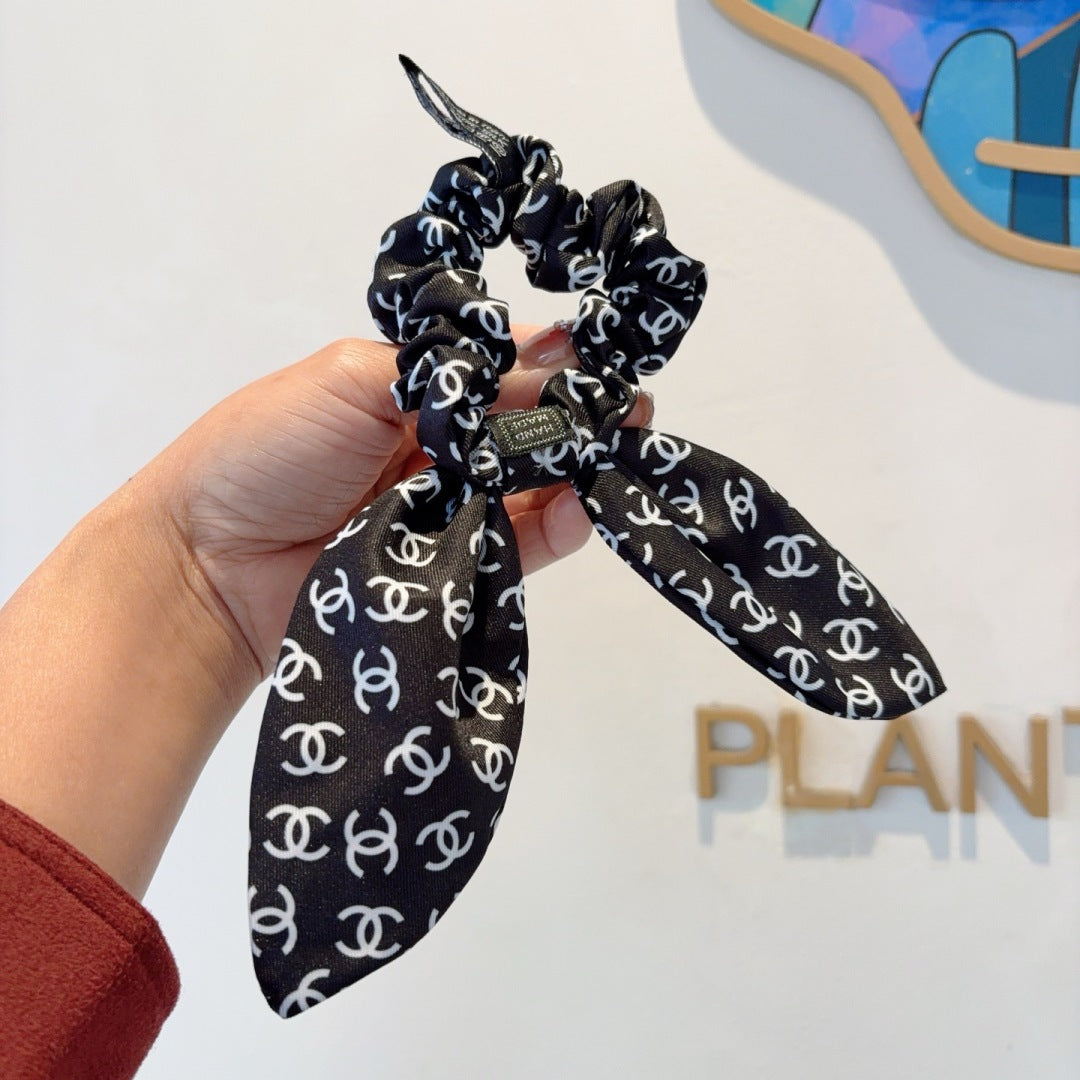 Chan Letter ribbon ponytail hair tie