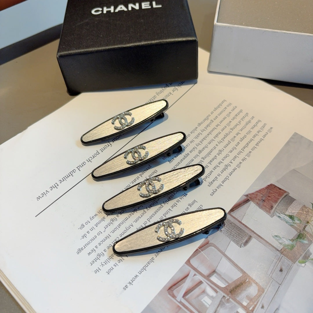 Chan New style small fragrant metal high-end BB clip