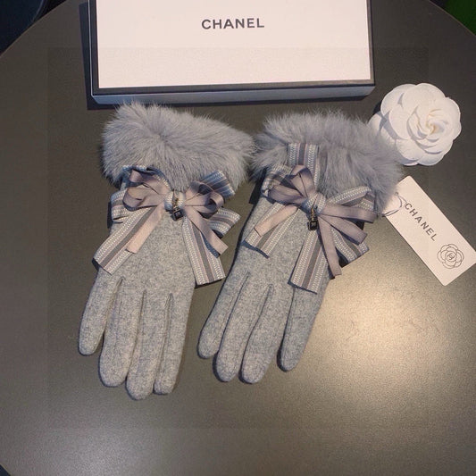 Chan Autumn and winter lazy rabbit fur wool gloves