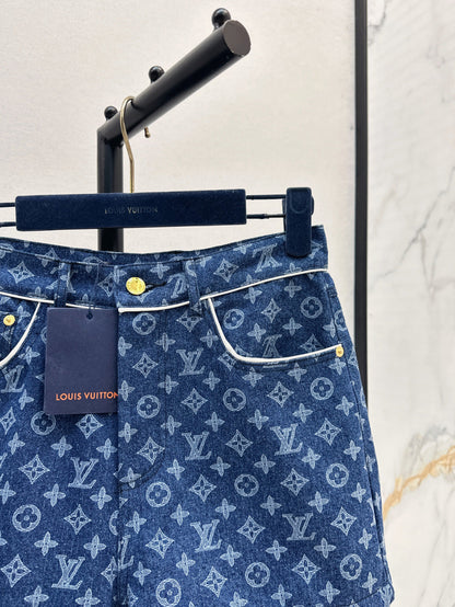 Louis New jacquard shorts