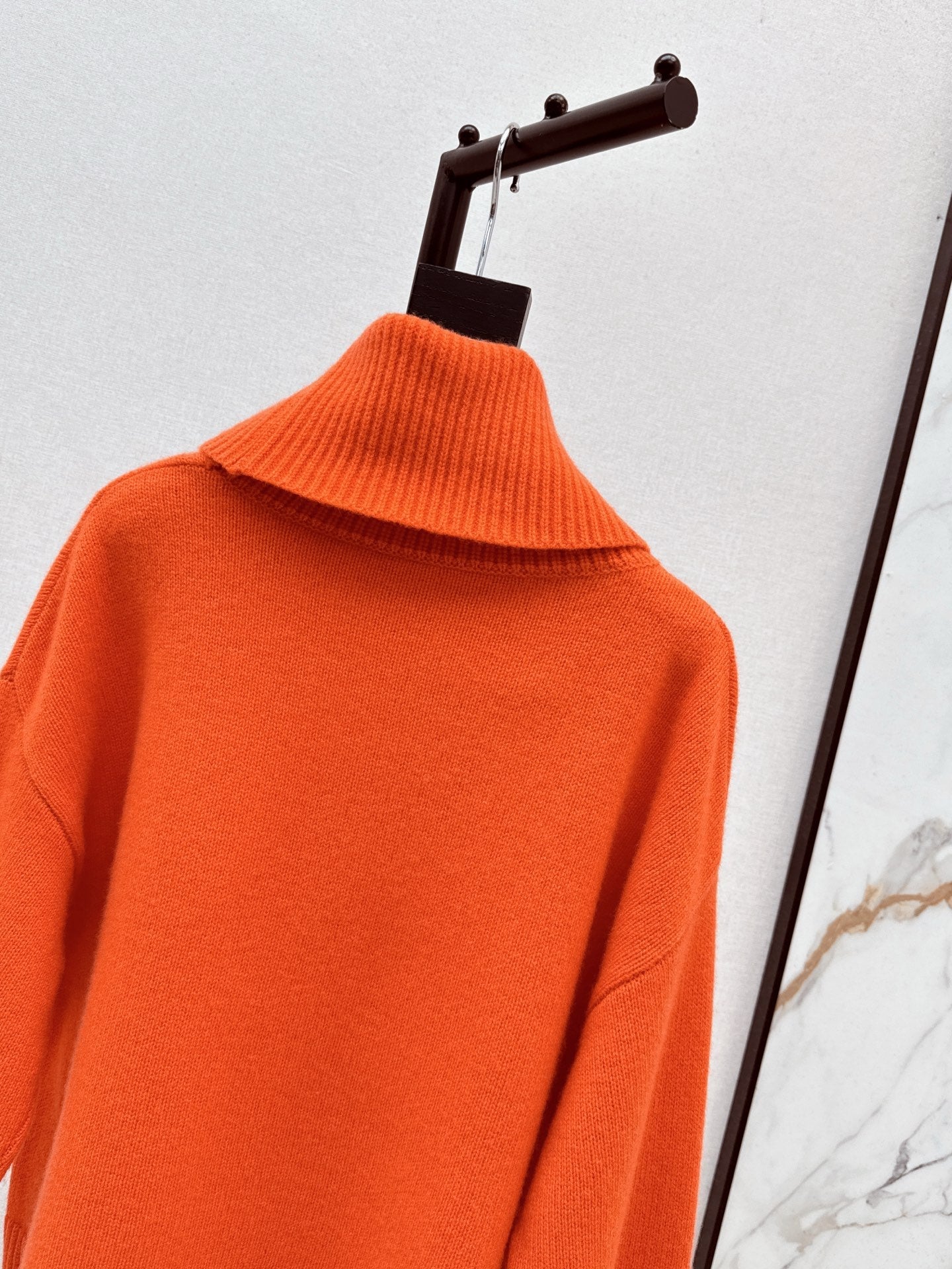 Herm NEW Cashmere sweater