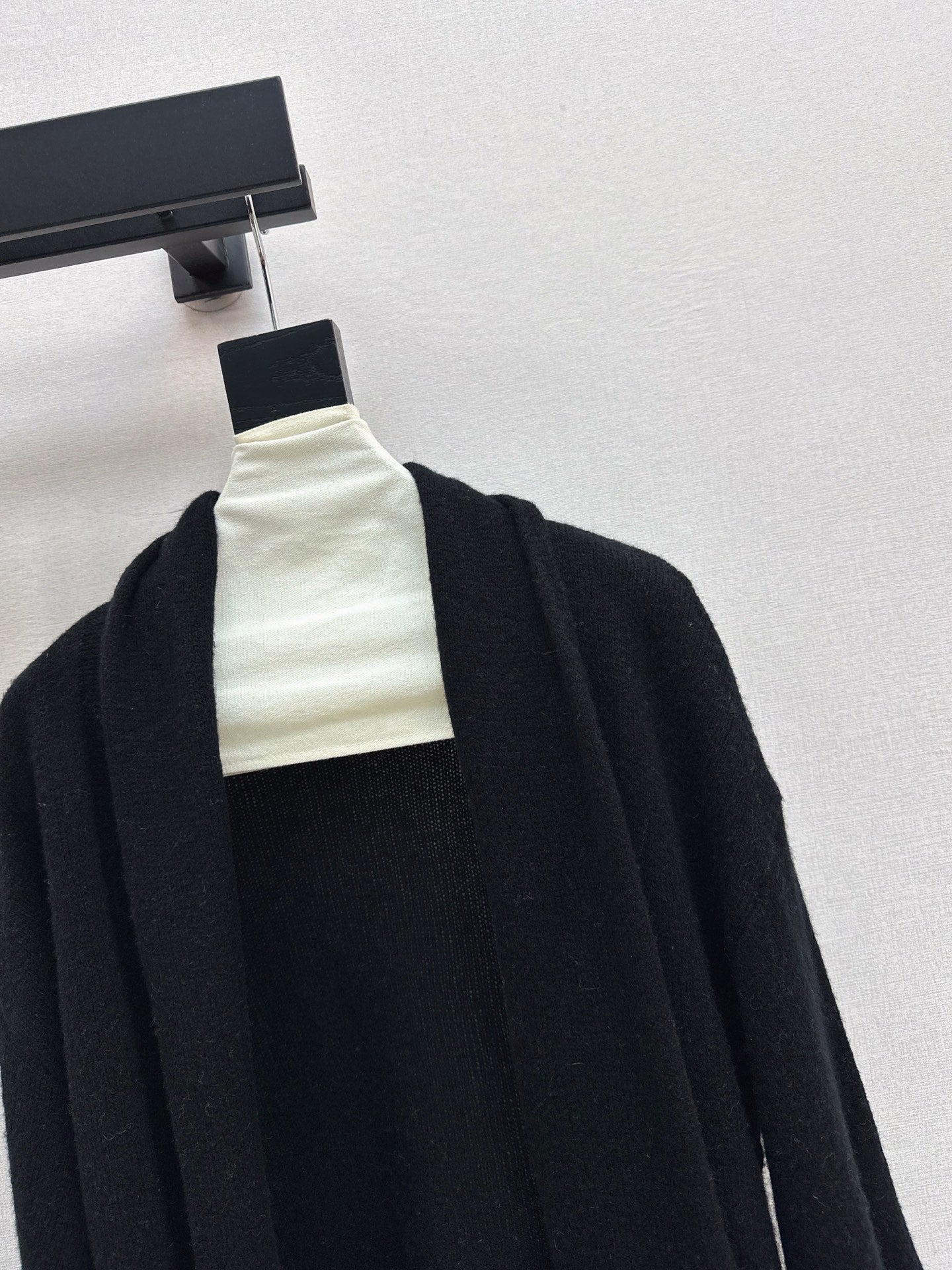 Herm NEW Wool Yarn Cardigan