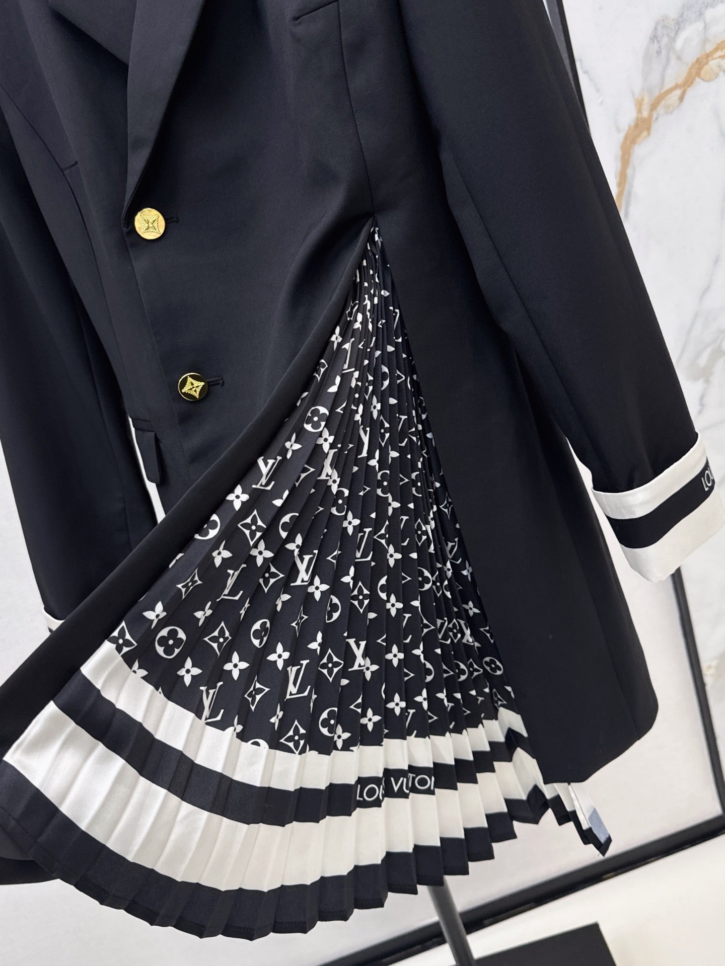 Louis NEW Suit dress