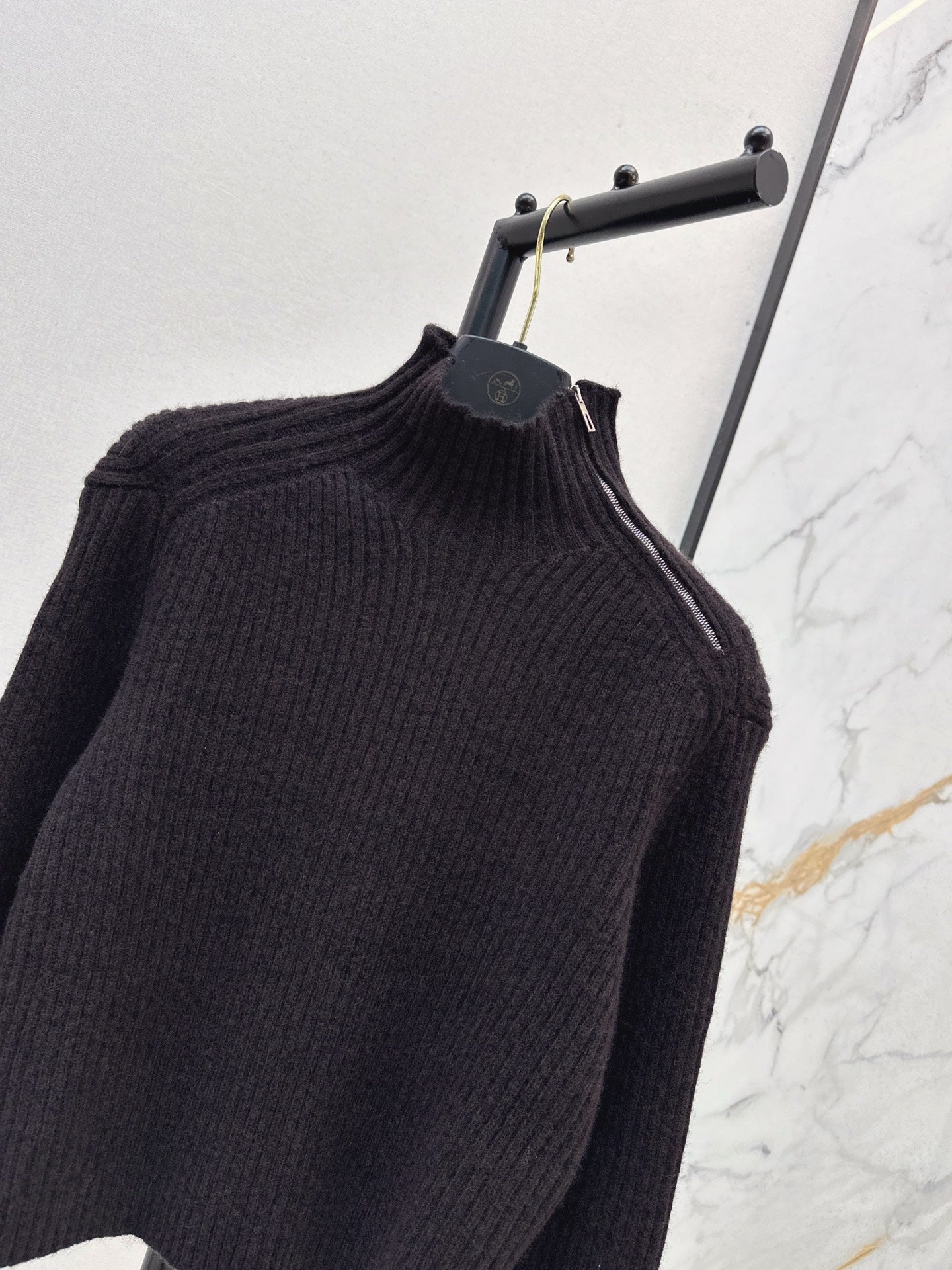 Herm NEW wool sweater