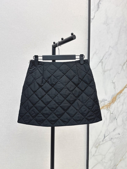 Pra NEW Diamond-patterned skirt