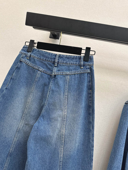 Chan NEW flared jeans