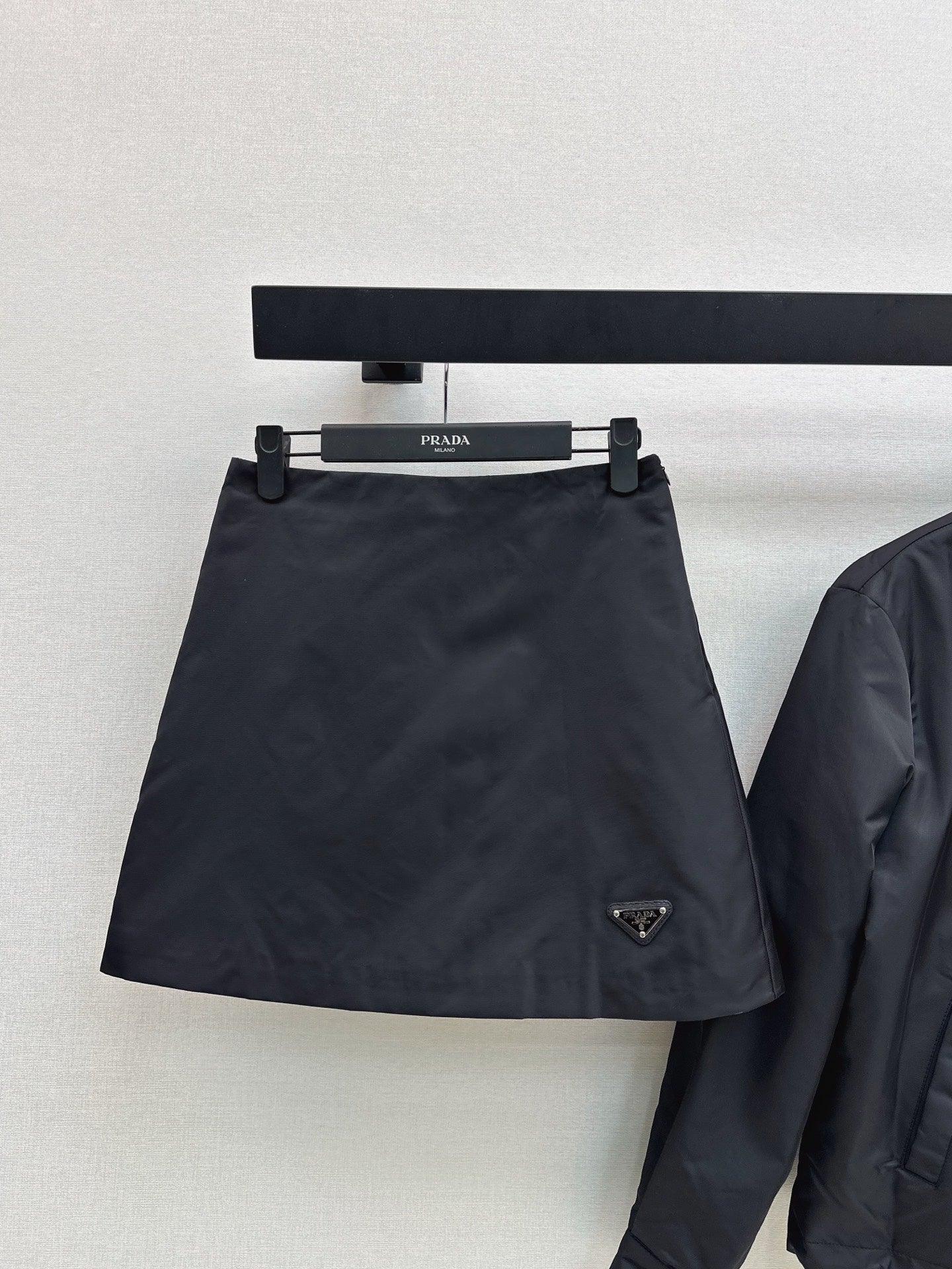 Pra NEW Functional style suit