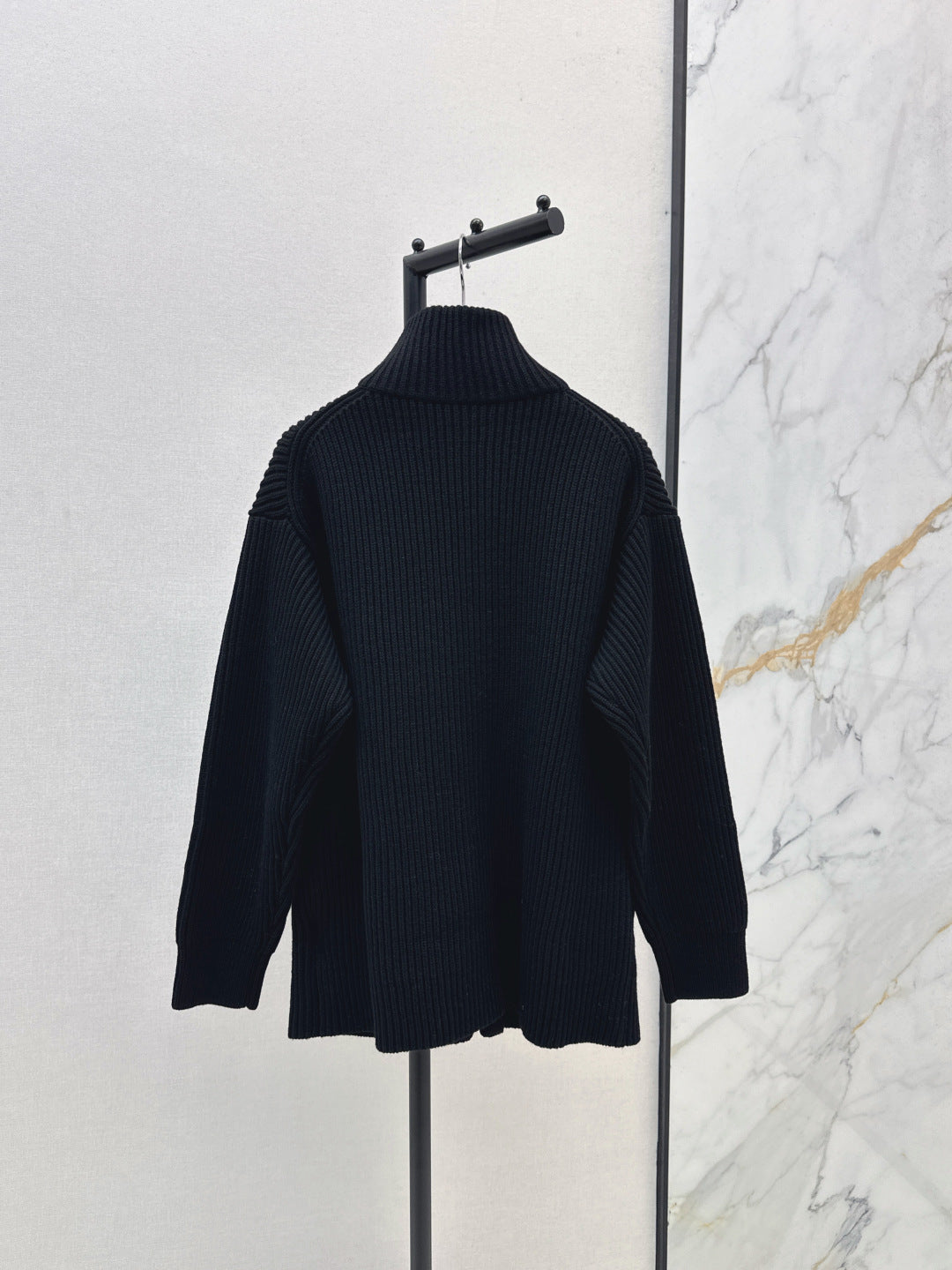 Herm NEW wool knitted jacket