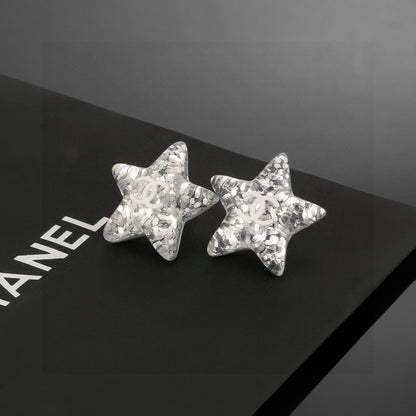 Chan New star earrings